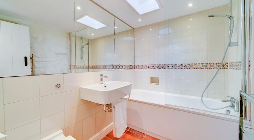 Photo of 4 Bed in Corfe Castle