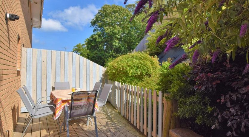 Photo of 3 Bed in Shanklin