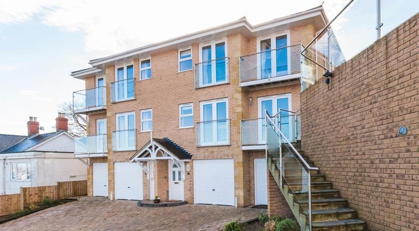 Photo of in Shanklin (IC113)
