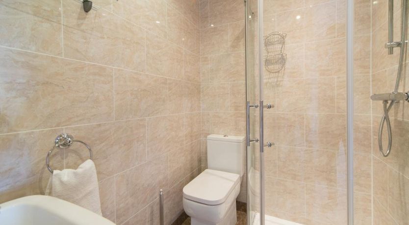 Photo of 3 Bed in Shanklin