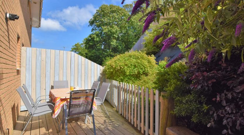 Photo of 3 Bed in Shanklin