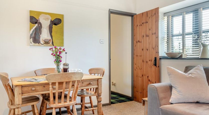 Photo of 2 Bed in Godshill