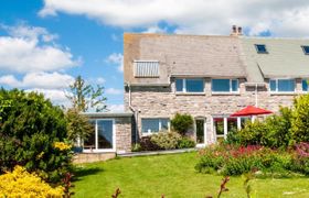 Photo of worth-matravers-cottage-5