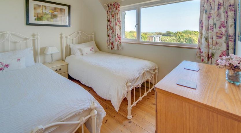 Photo of 4 Bed in Worth Matravers