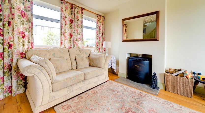 Photo of 4 Bed in Worth Matravers