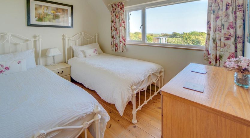 Photo of 4 Bed in Worth Matravers