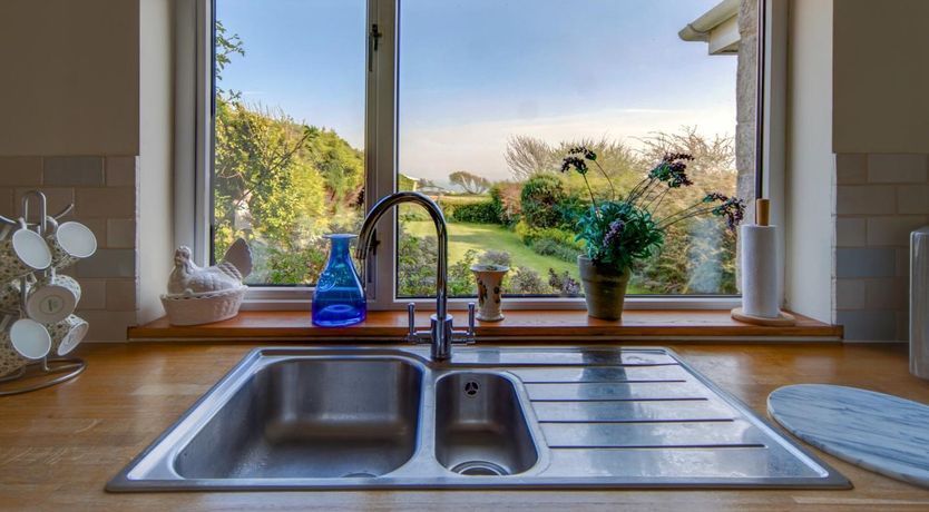 Photo of 4 Bed in Worth Matravers