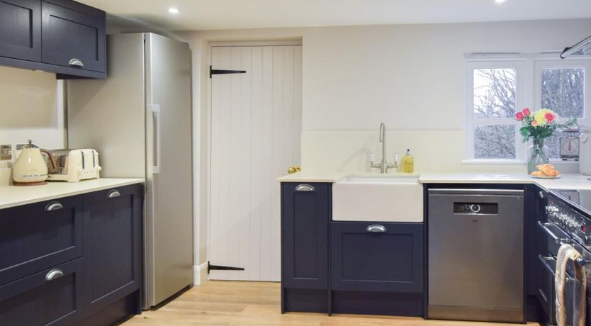 Photo of 4 Bed in Ningwood