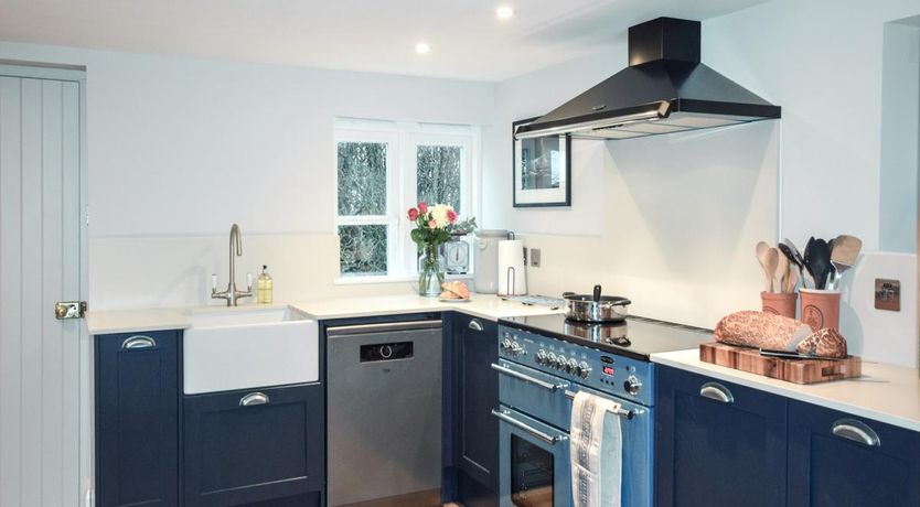 Photo of 4 Bed in Ningwood