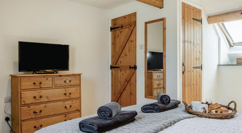 Photo of 2 Bed in Godshill