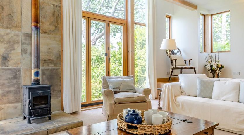 Photo of 3 Bed in Gurnard