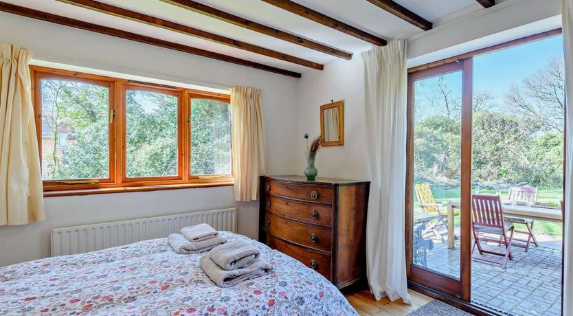 Photo of 5 Bed in Wareham