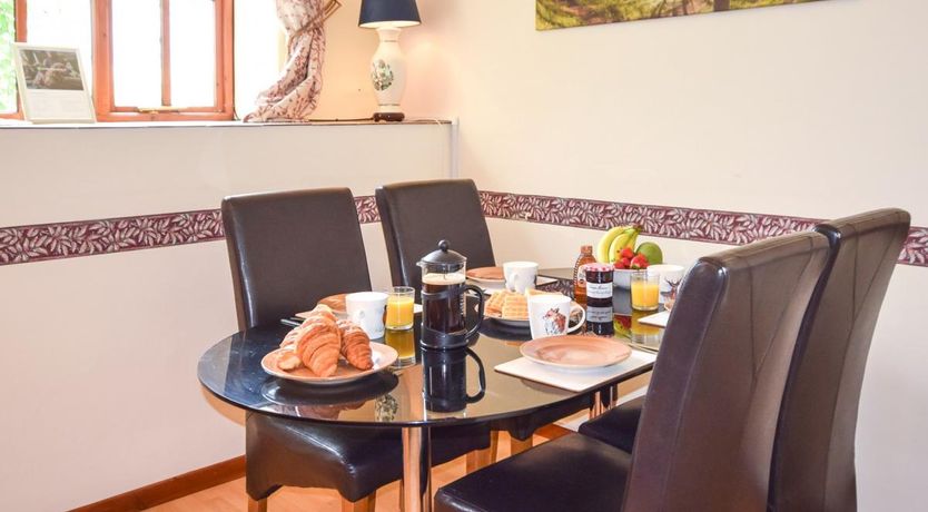 Photo of 2 Bed in Godshill