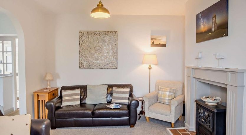 Photo of 3 Bed in Niton Undercliff