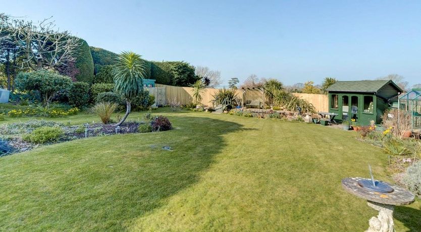 Photo of 1 Bed in Cowes