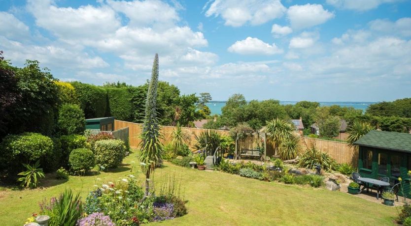 Photo of 1 Bed in Cowes