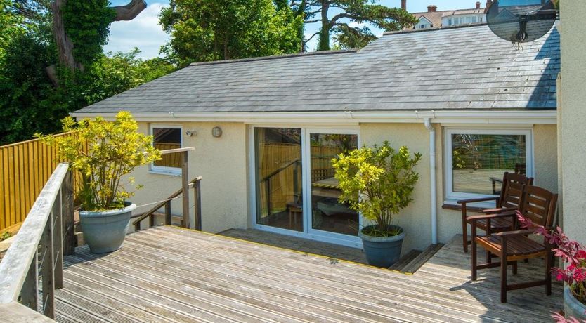 Photo of in Cowes (IC073)