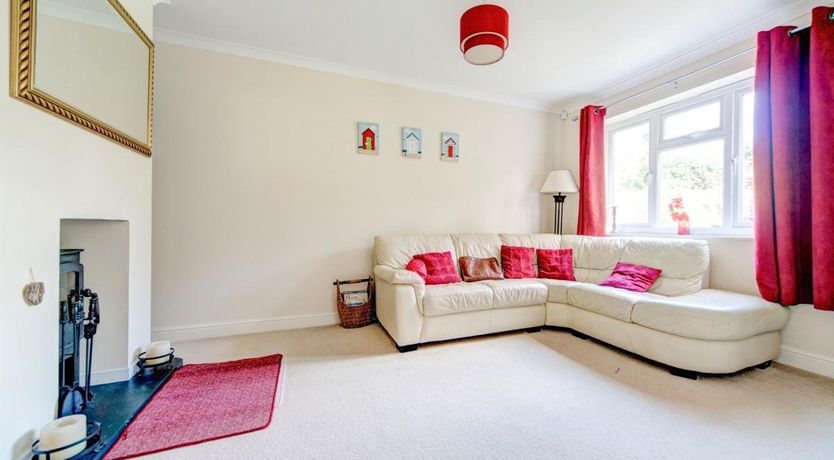 Photo of 4 Bed in Seaview