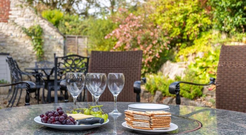 Photo of 4 Bed in Worth Matravers