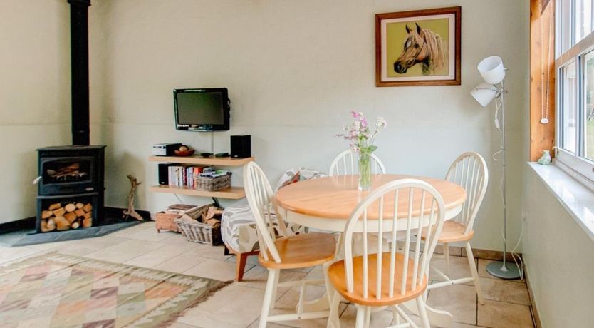 Photo of 2 Bed in Alverstone