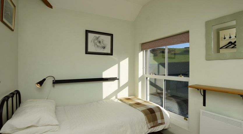 Photo of 2 Bed in Alverstone