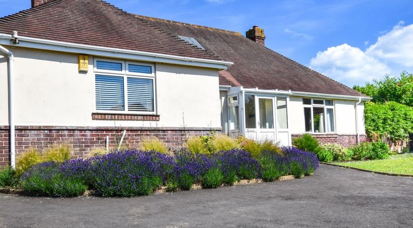 Photo of in Totland Bay (IC110)