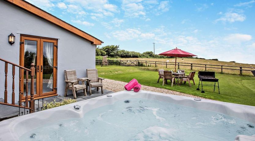 Photo of 3 Bed in Ilfracombe