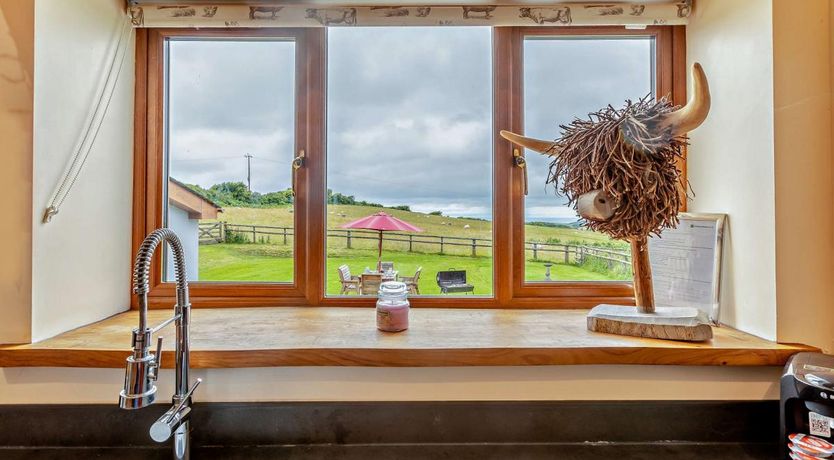 Photo of 3 Bed in Ilfracombe