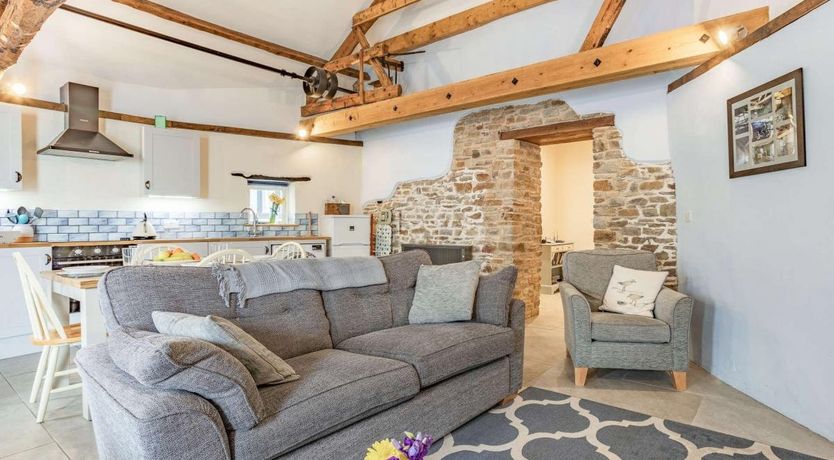 Photo of 2 Bed in Buckland Brewer