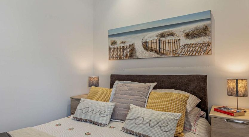 Photo of 2 Bed in Brixham