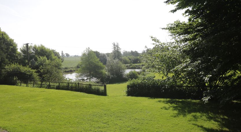 Photo of Apple Tree Lodge