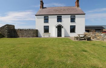 Trefollwyn Mawr Holiday Cottage