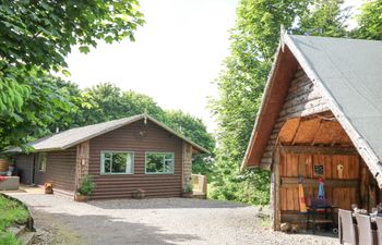 Pond Farm Woodlands Holiday Cottage