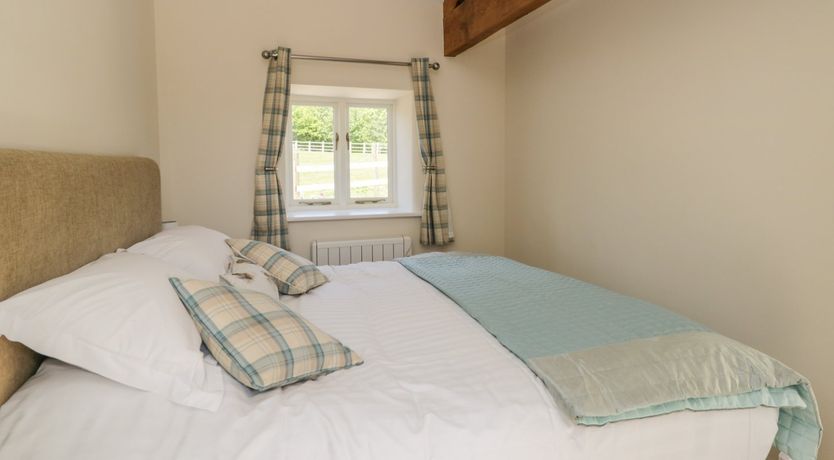 Photo of Lake Farm Cottage