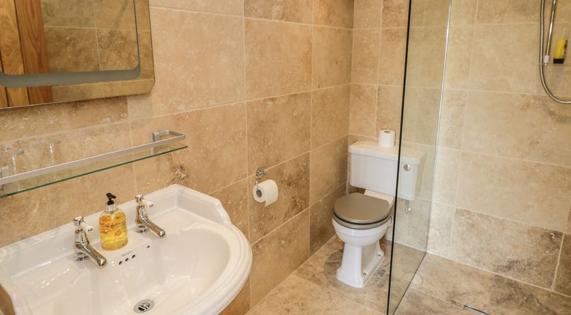 Photo of Lake Farm Cottage