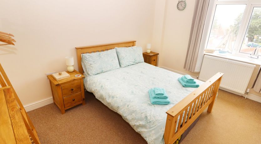 Photo of Flat 2, 4 St Edmund's Terrace