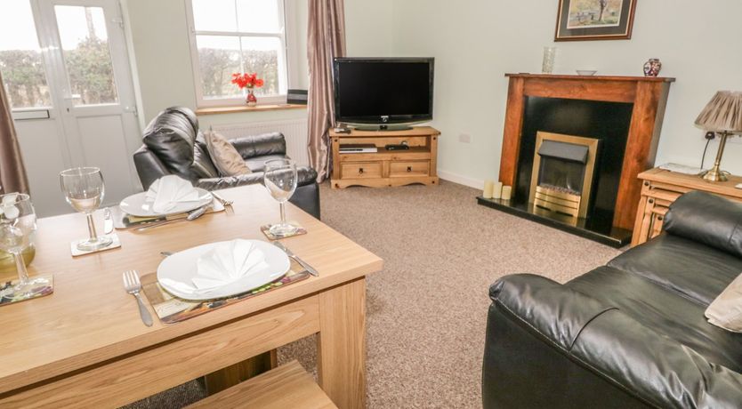 Photo of 2 Park Nook Close