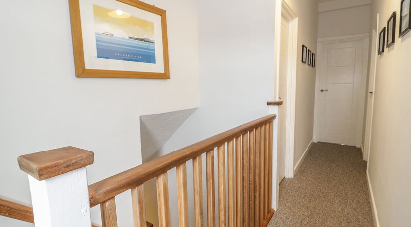 Photo of Swanage Bay Apartment