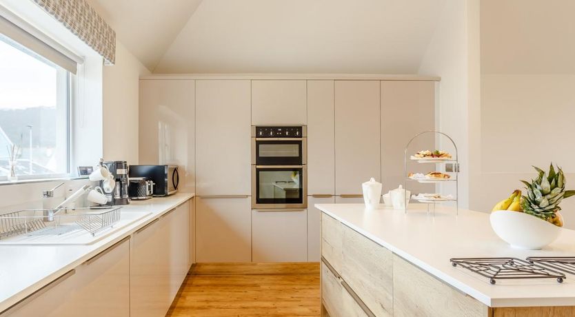 Photo of 3 Bed in Westward Ho