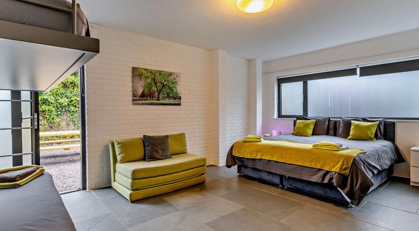 Photo of 3 Bed in Cwmavon