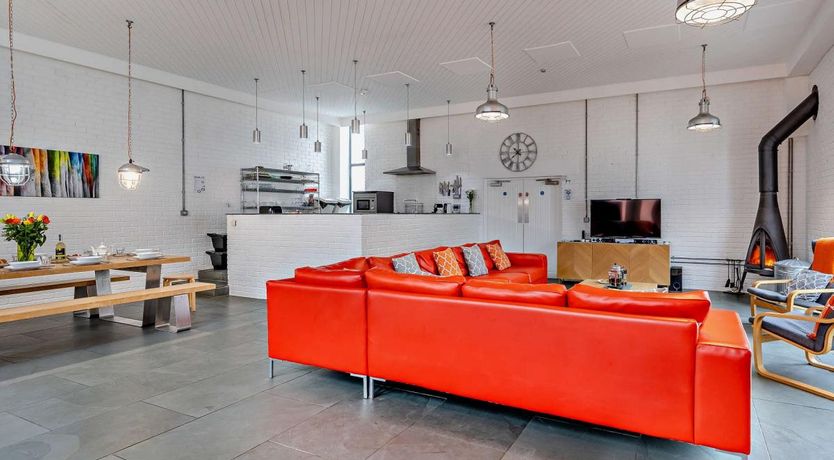 Photo of 3 Bed in Cwmavon