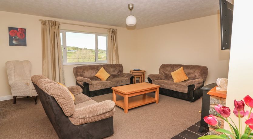 Photo of Glanyrafon Bungalow