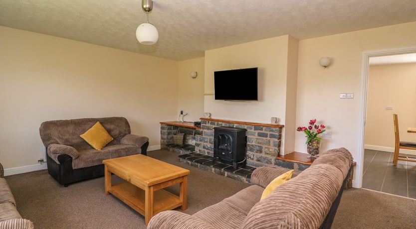 Photo of Glanyrafon Bungalow