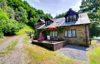 Llwynglas Holiday Cottage