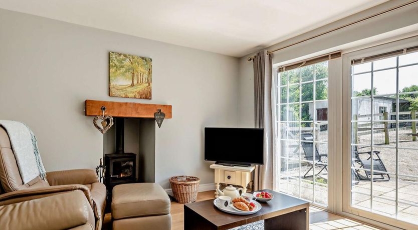 Photo of 2 Bed in Cosheston