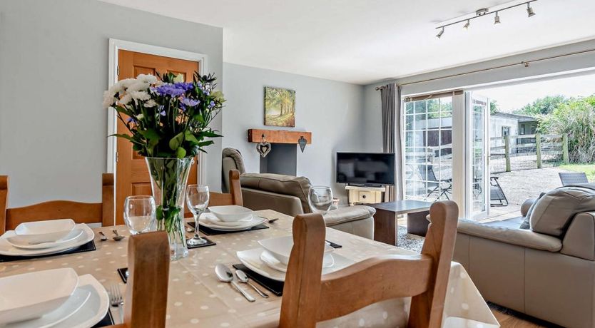 Photo of 2 Bed in Cosheston