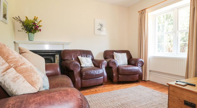 Photo of School House