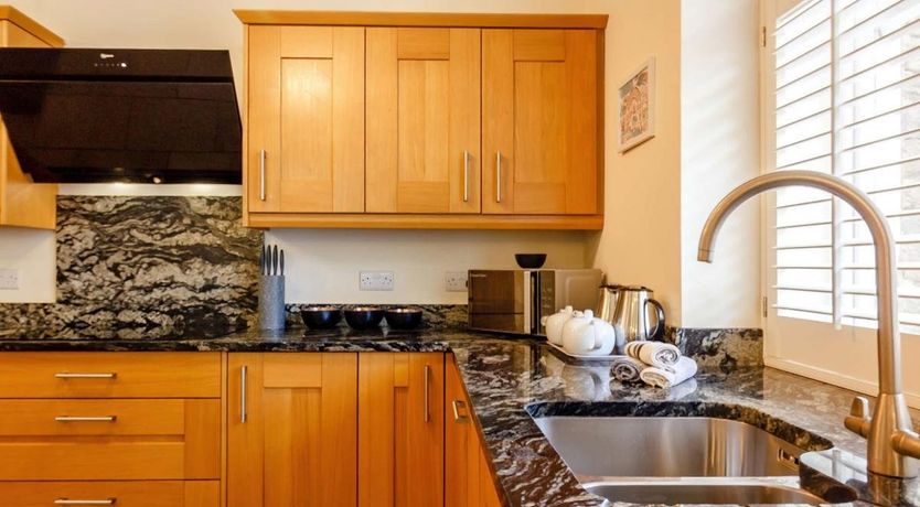 Photo of 9 Bed in Buxton