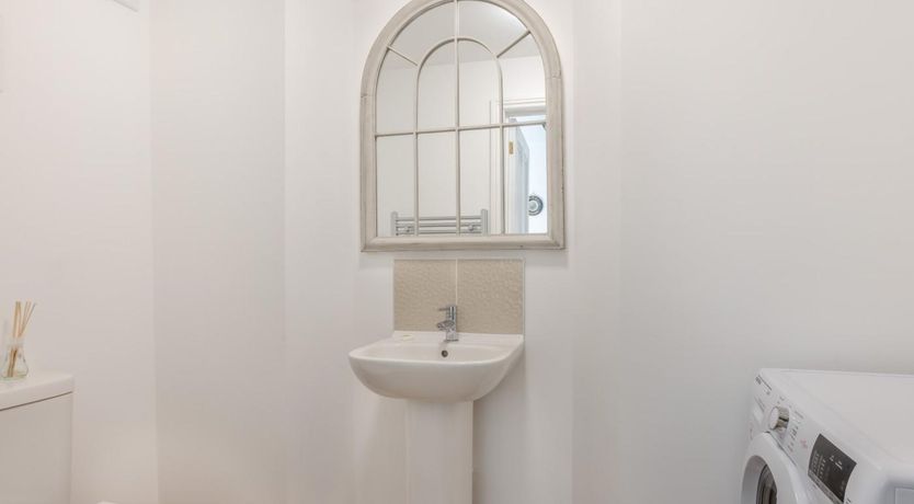 Photo of 3 Bed in Bideford
