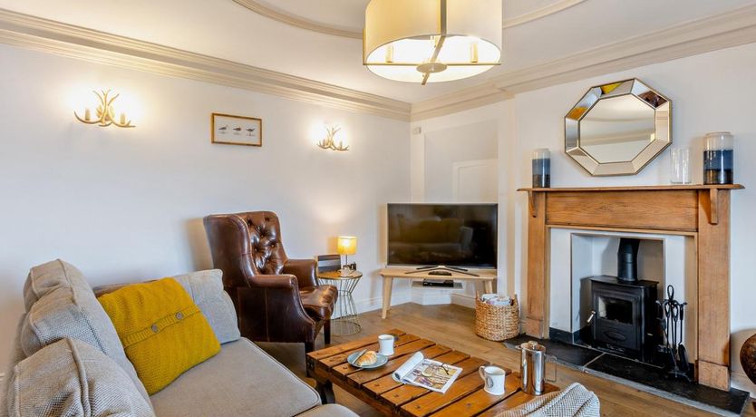 Photo of 3 Bed in Appledore